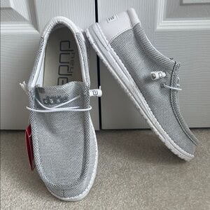 NWT Hey Dude men’s shoes.